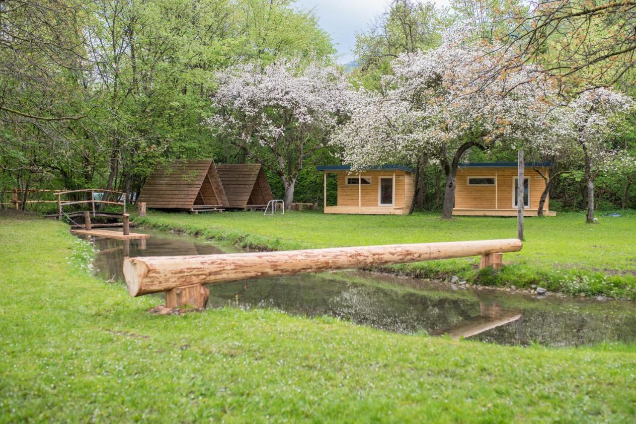 Kamp Na Otoku - Ljubno Ob Savinji Hotel Exterior photo